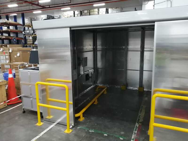 DB Schenker RFID Scanning Chamber with Auto Sliding Doors